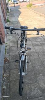 Damesfiets 28 inch, Fietsen en Brommers, Ophalen of Verzenden, Versnellingen