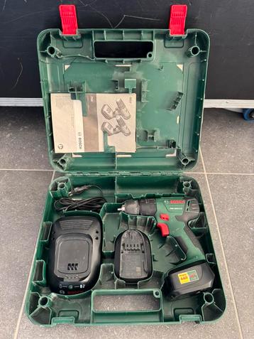 Bosch PSB 1800 schroevendraaierboormachine 2 laad batterijen beschikbaar voor biedingen