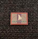 PIN - TRANSAT - TROPHÉE QUÉBEC - ST MALO - VOLIER - ZEILBOOT, Verzenden, Gebruikt, Sport, Speldje of Pin