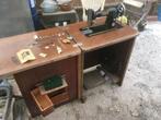 Antieke naaimachine Lada 121 met alle toebehoren, Verzamelen, Automaten | Jukeboxen, Overige merken, Gebruikt, Ophalen, 1970 tot heden