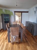 Salle a manger complete( sans chaises), Huis en Inrichting, Ophalen, Zo goed als nieuw
