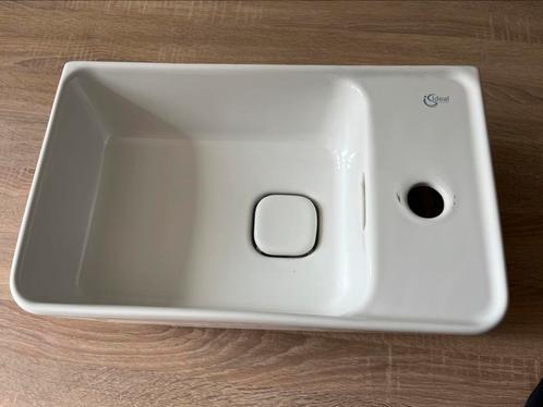 Handenwasser Ideal Standard Strada II, Doe-het-zelf en Bouw, Sanitair, Zo goed als nieuw, Toilet, Ophalen
