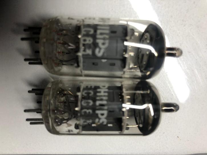 2 stuks 1971 Philips ECC83, Audio, Tv en Foto, Buizenversterker, Buis of Buizen, Ophalen of Verzenden