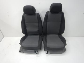 VW Caddy 2K5 Voorstoelen Stof Set L+R