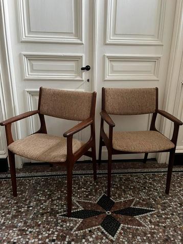 VINTAGE STOEL FAUTEUIL 2 STUKS TEAK HOUT DEENS ERIK BUCH beschikbaar voor biedingen
