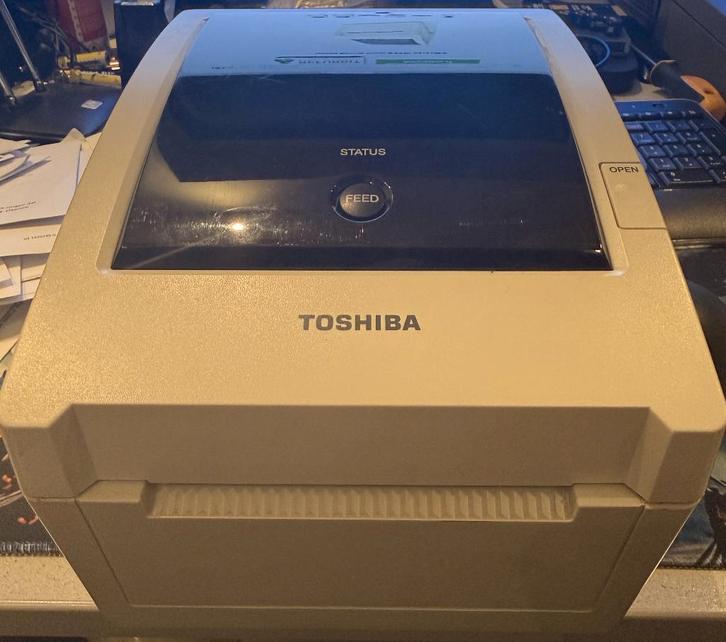 Toshiba labelprinter. barcodeprinter B-EV4D-GS14-QM-R, Computers en Software, Labelprinters, Gebruikt, Ophalen of Verzenden