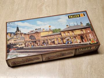 Faller HO 113 Station Bonn (te bouwen) beschikbaar voor biedingen