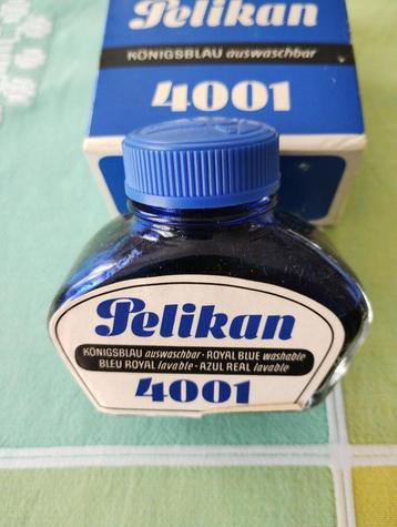 vintage Pelikan inkt in originele doosjes disponible aux enchères