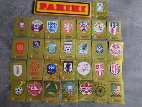 PANINI voetbal stickers world cup qatar 2022 29x BADGES EMBL, Hobby en Vrije tijd, Stickers en Plaatjes, Verzenden
