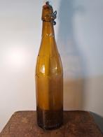 Oude bierfles in reliëf brouwerij Vandenheuvel Brussel, Ophalen of Verzenden, Zo goed als nieuw