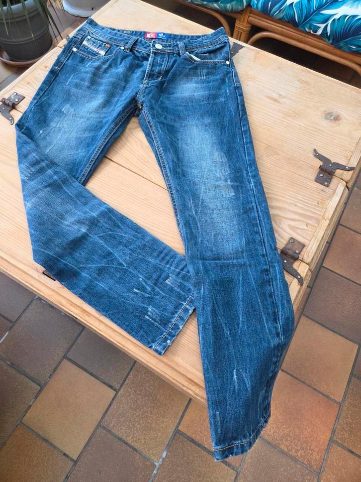 Prachtige jeans van Diesel/Adidas, maat 33. Zeer zeldzaam, Kleding | Heren, Spijkerbroeken en Jeans, Blauw, Ophalen of Verzenden
