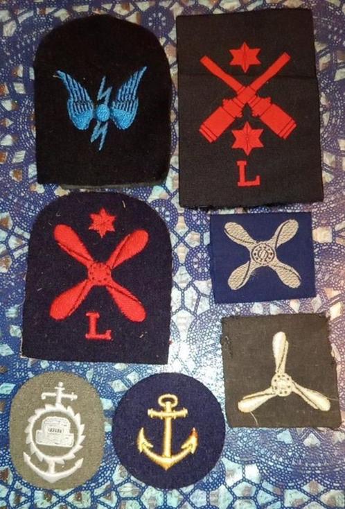 Verschillende militaire marinierescutcheons., Verzamelen, Militaria | Algemeen, Marine, Embleem of Badge, Ophalen of Verzenden