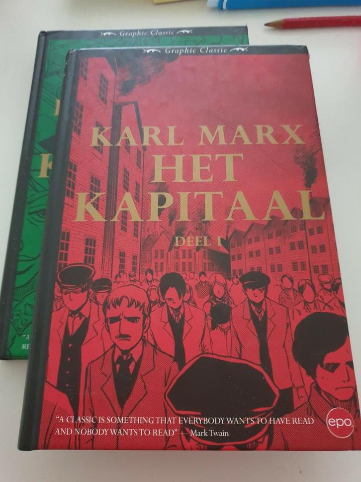 Karl Marx - HET KAPITAAL DEEL 1 HARDCOVER VERSIE 2010, Boeken, Stripverhalen, Zo goed als nieuw, Ophalen of Verzenden