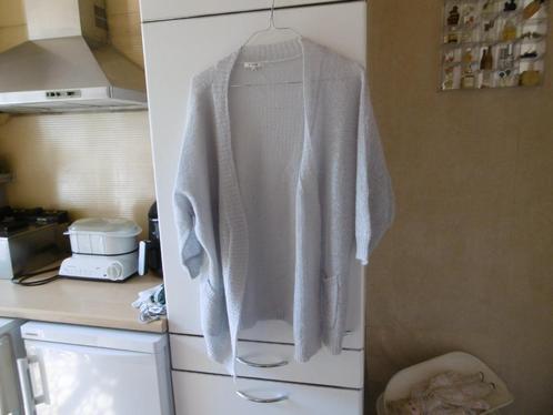 dames kledij jaquette, zonder knopen, merk "gigue" maat  38,, Kleding | Dames, Truien en Vesten, Maat 38/40 (M), Grijs, Ophalen of Verzenden