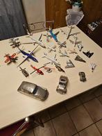 Allerlij vliegtuigjes , helicopters , 3 metalen auto's , met, Hobby en Vrije tijd, Modelbouw | Vliegtuigen en Helikopters, Overige merken