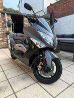 Tmax 500, Particulier