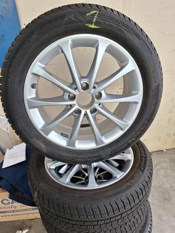 Mercedes A-Klasse Winterset 17 Inch Origineel beschikbaar voor biedingen