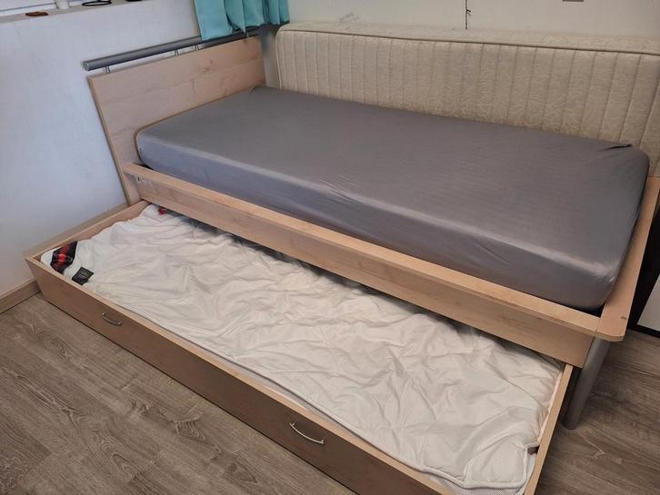 met lade, Huis en Inrichting, Slaapkamer | Bedden, Gebruikt, Eenpersoons, Ophalen