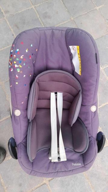 Maxi Cosi Pebbe beschikbaar voor biedingen
