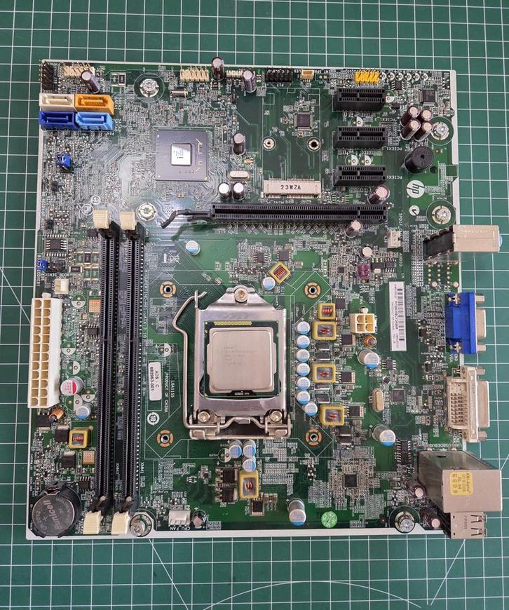 HP moederbordset+Intel-processor + Ventirad Master Cooler, Computers en Software, Moederborden, Zo goed als nieuw, Intel, DDR3