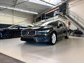 Volvo V60 D3 Momentum |150 pk| Leder| Camera | Navi |Euro 6d beschikbaar voor biedingen