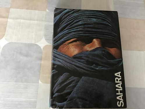 Boek v. sahara de stilte is de taal v.d.woestijn, Boeken, Reisgidsen, Zo goed als nieuw, Reisgids of -boek, Afrika, Ophalen of Verzenden