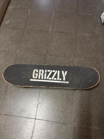 skateboard ( sachi) beschikbaar voor biedingen