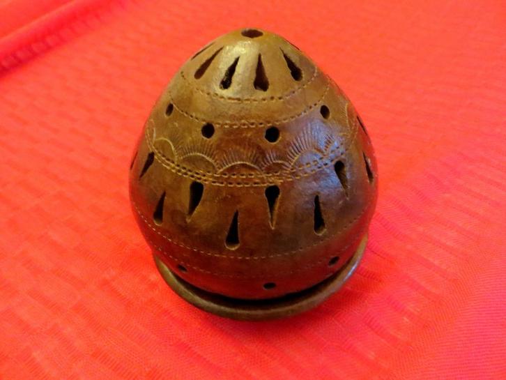 mooie wierookhouder, Antiek en Kunst, Antiek | Keramiek en Aardewerk, Ophalen of Verzenden