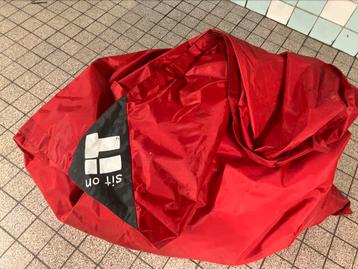 Pouf rouge 140 cm X 175 cm SIT ON IT, Enlèvement, Comme neuf, Rouge, Pouf