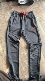 Trainingbroek nike 8/10 jaar, Kinderen en Baby's, Kinderkleding | Overige, Ophalen of Verzenden, Gebruikt, Jongen