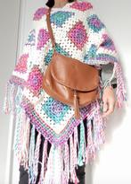 Poncho crochet granny - look Ibiza- bohème, Fait main, Autres couleurs, Enlèvement ou Envoi, Neuf