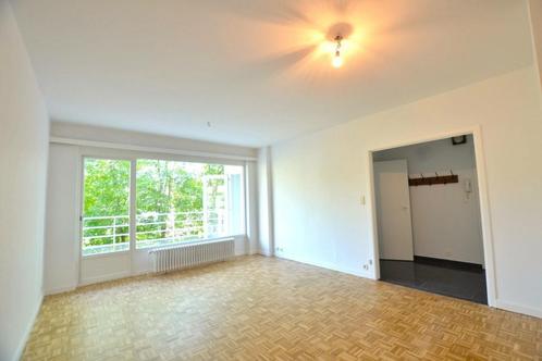 Appartement à vendre à Uccle, 2 chambres, Immo, Huizen en Appartementen te koop, Appartement
