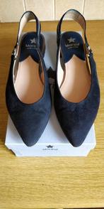 Chaussures ouvertes - bleu foncé - Daim - taille 40, Vêtements | Femmes, Chaussures, Enlèvement ou Envoi, Comme neuf, Bleu, Chaussures basses