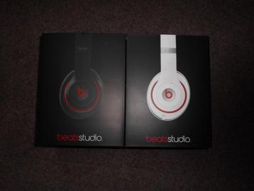 dr beats hooftelefoons dringend weg  !!!!!!!!!!!!, Audio, Tv en Foto, Hoofdtelefoons, Ophalen, Zo goed als nieuw, Beats, Surround