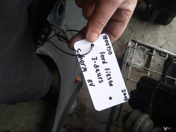 Ford Fiesta rv scherm model vanaf 2002  beschikbaar voor biedingen