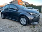 Toyota Yaris benzine + hybride automaat, Auto's, Toyota, Automaat, Euro 6, Bedrijf, Hybride Elektrisch/Benzine