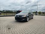 VOLKSWAGEN POLO 5 - BENZINE - 2011 - 215.000KM - MANUEEL, Auto's, Volkswagen, Euro 5, Stof, Zwart, 1198 cc