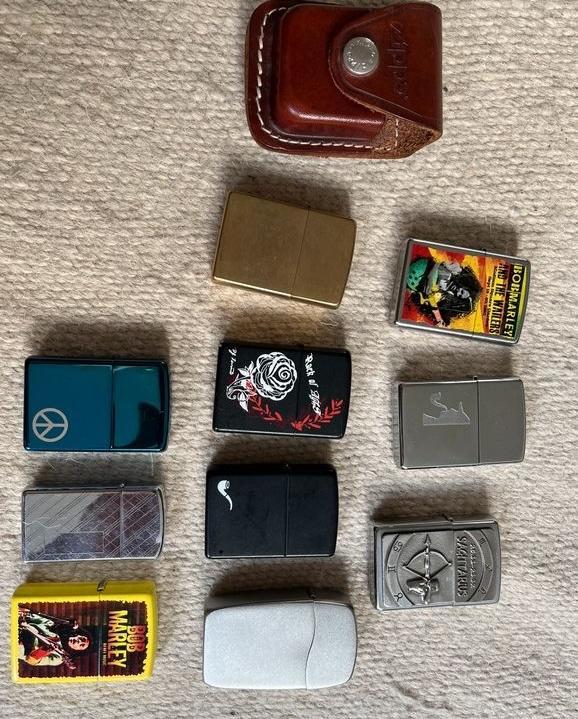 Collection de briquets Zippo, Collections, Articles de fumeurs, Briquets & Boîtes d'allumettes, Utilisé, Enlèvement ou Envoi