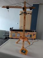 Grue méga, Enlèvement