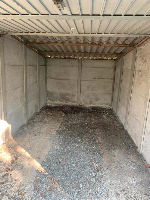 Garage box de stockage a louer Chievres Brugelette, Immo, Garages en Parkeerplaatsen, Provincie Henegouwen