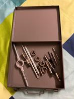 Tapgereedschap, Ophalen