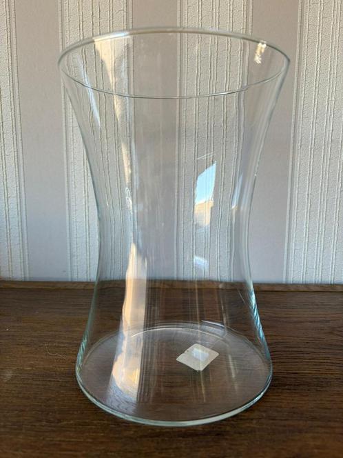2x glazen vaas / windlicht – strak design, Huis en Inrichting, Woonaccessoires | Vazen, Zo goed als nieuw, Overige kleuren, Minder dan 50 cm