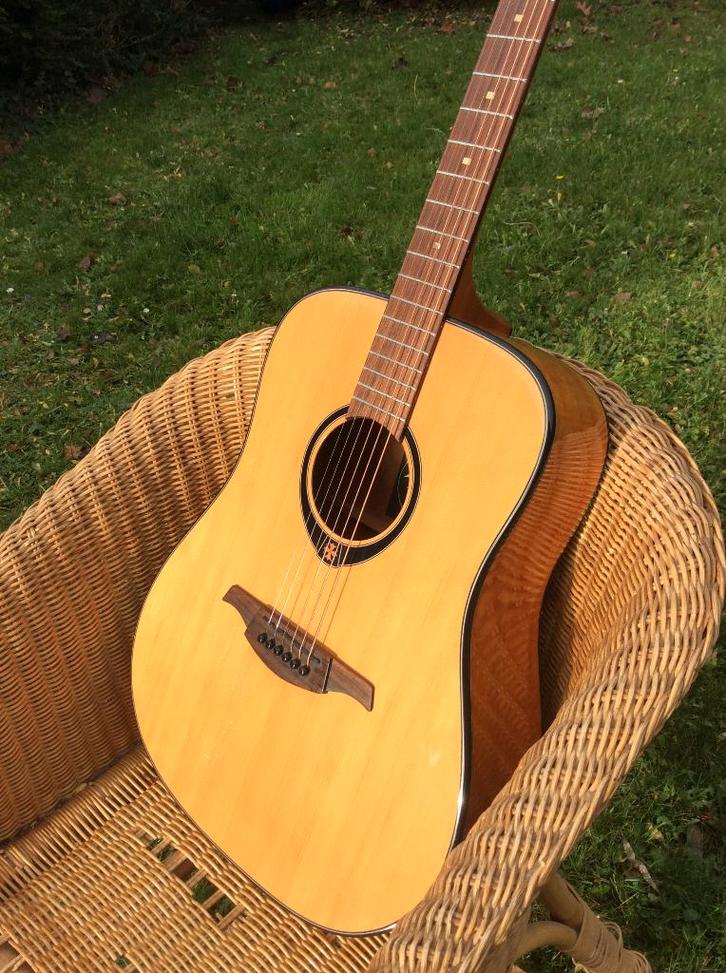 GUITARE ACOUSTIQUE GAUCHER  LAG TRAMONTANE TL66D, Musique & Instruments, Instruments à corde | Guitares | Acoustiques, Utilisé