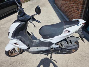 Peugeot Speedfight 4 classe a beschikbaar voor biedingen