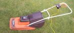 Flymo grasmaaier, Tuin en Terras, Grasmaaiers, Ophalen, Gebruikt, Elektrische grasmaaier, 30 t/m 39 cm
