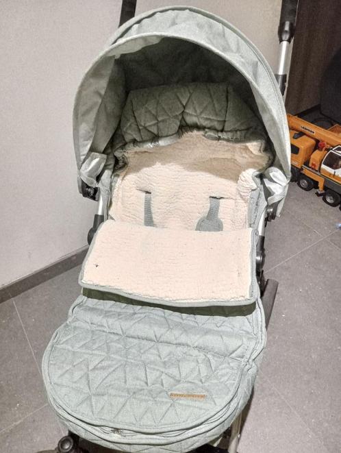 Opklapbare buggy met wintervoering, Enfants & Bébés, Buggys, Comme neuf, Autres marques, Dossier réglable, Couverture pieds, Ombrelle