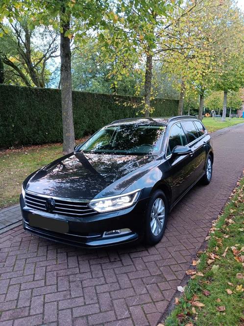 VW Passat 1.6 TDI Variante Export ou négociant, Autos, Volkswagen, Particulier, Passat, Diesel, Euro 6, Break, 5 portes, Boîte manuelle