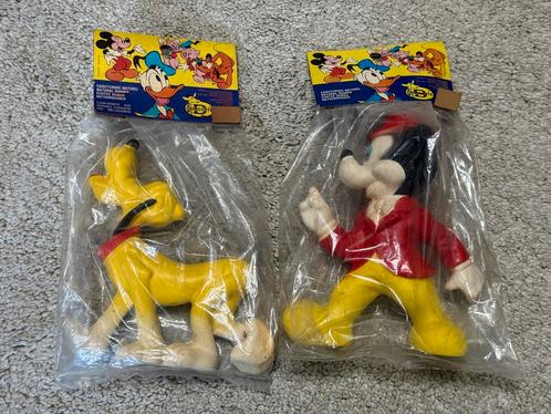 2 vintage Disney piepers De Lacoste, Pluto, Mickey Mousse, Verzamelen, Poppetjes en Figuurtjes, Zo goed als nieuw, Ophalen