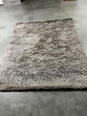 vloerkleed beschikbaar voor biedingen
