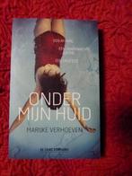 "Onder mijn huid" Marijke Verhoeven, Ophalen of Verzenden, Zo goed als nieuw, Marijke Verhoeven